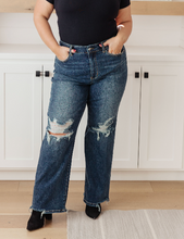 Rose High Rise 90's Straight Jeans in Dark Wash